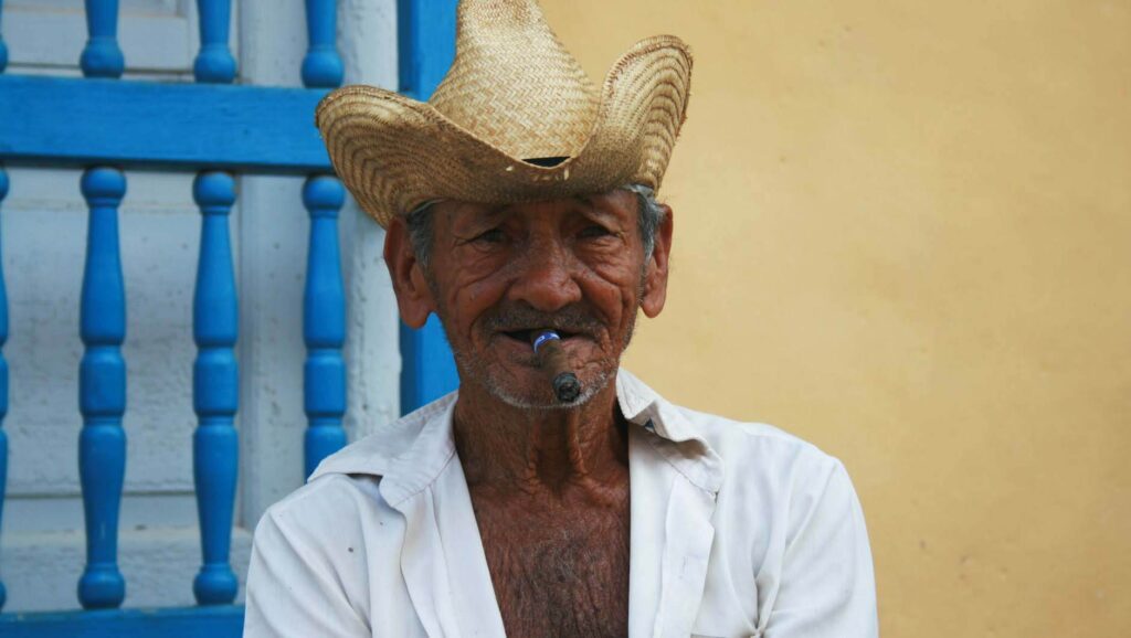 Qué edades reciben la pensión para Personas de la Tercera Edad