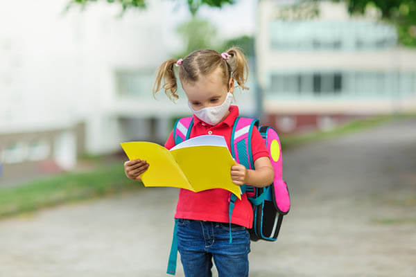 Se abriría la convocatoria para una de las Becas de primaria.